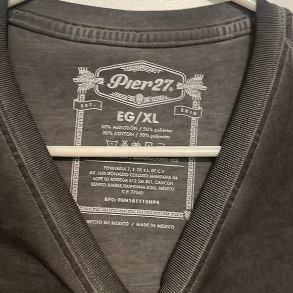 Graphic t-shirt - Picture 4 of 4